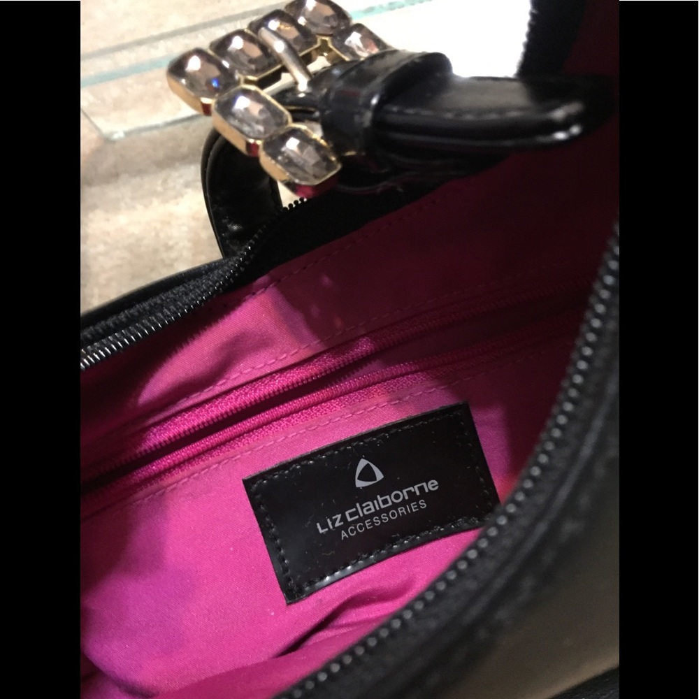 LIZ CLAIBORNE small black bag w/bling buckle - Picture 5 of 6